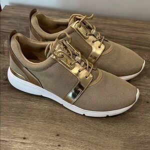 Stylish Gold and Tan Women's Sneakers